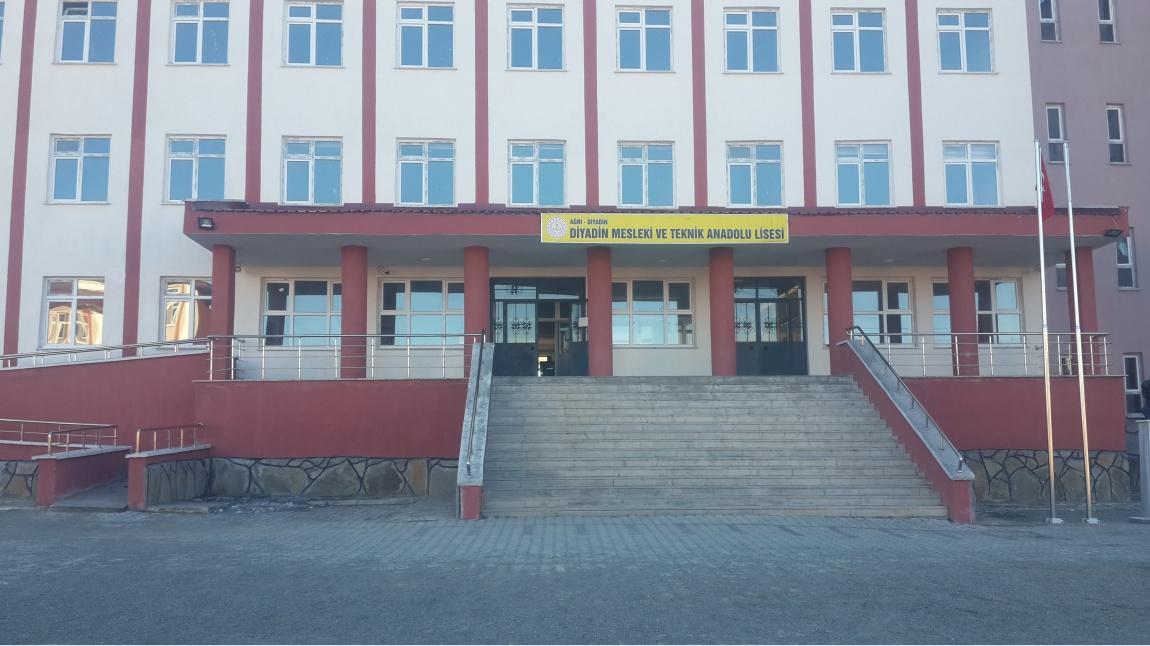 Diyadin Mesleki ve Teknik Anadolu Lisesi Fotoğrafı